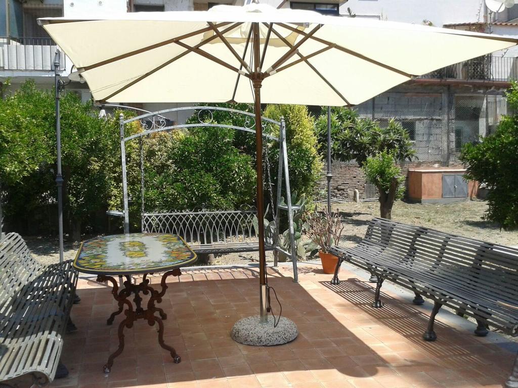 A Casa Di Ludo - Apartments & Short Lets Catania Cameră foto
