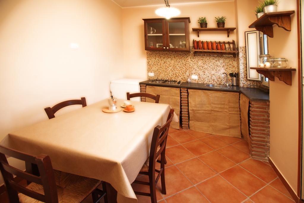 A Casa Di Ludo - Apartments & Short Lets Catania Exterior foto