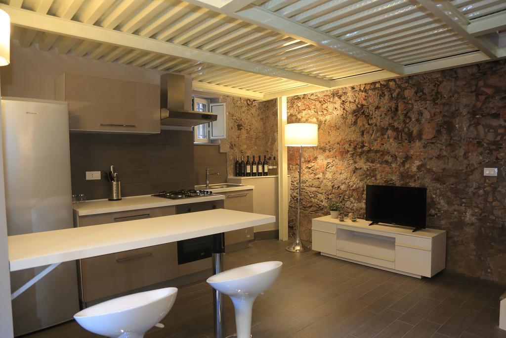 A Casa Di Ludo - Apartments & Short Lets Catania Exterior foto
